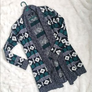 Forever 21 long cabin sweater cardigan medium